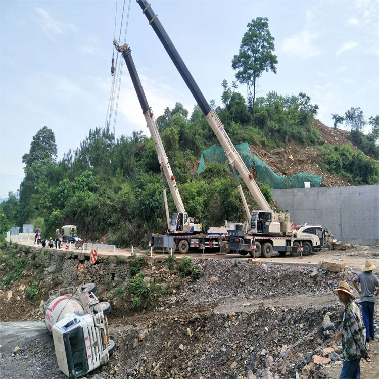 果洛果洛24小时应急道路救援吊装吊装现场实拍